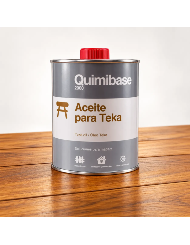 Aceite para Teka Quimibase 2000 sobre madera de teca tratada con aceite color teka, acabado cálido que realza la veta natural.